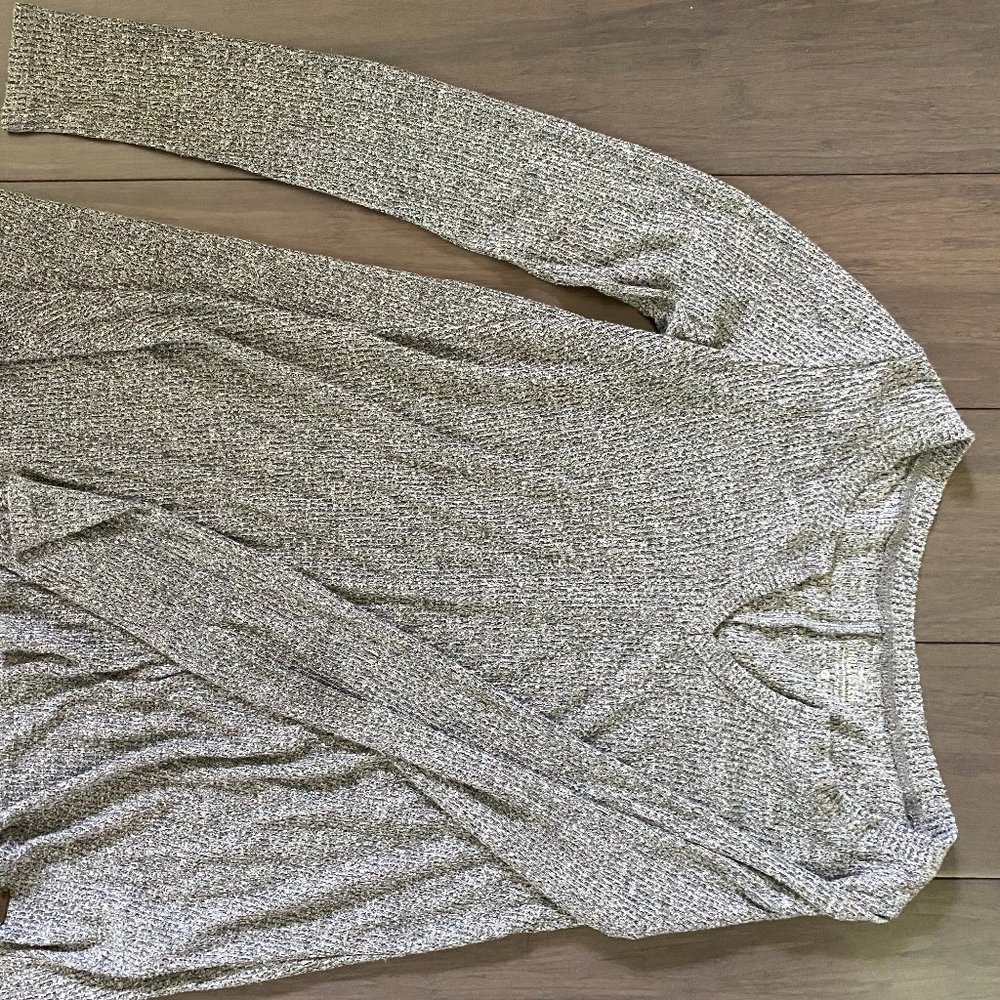 Hollister sweater top